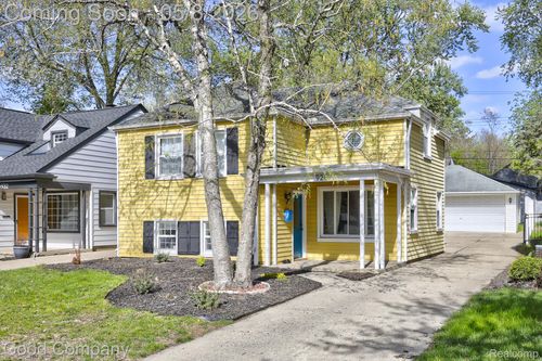 928 Marywood Dr, Royal Oak, MI, 48067-4803 | Card Image