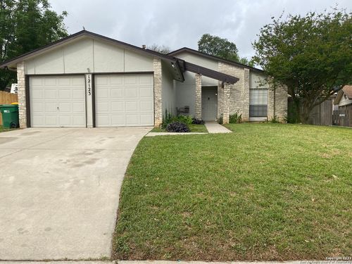 12123 Stevens Ct, Live Oak, TX, 78233-4257 | Card Image