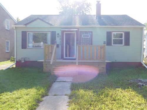 5035 N 42nd St, Milwaukee, WI, 53209-5216 | Card Image