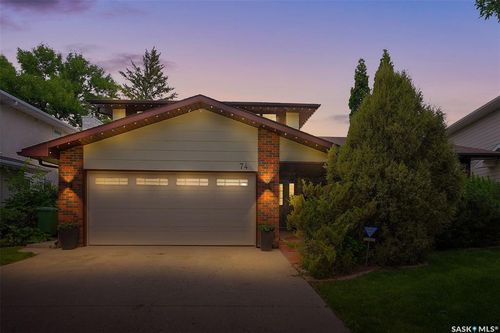 74 Selkirk Cres, Regina, SK, S4S6J4 | Card Image