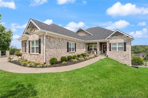 3009 Falcon Ridge Ct, Jeffersonville, IN, 47130-8946 | Card Image