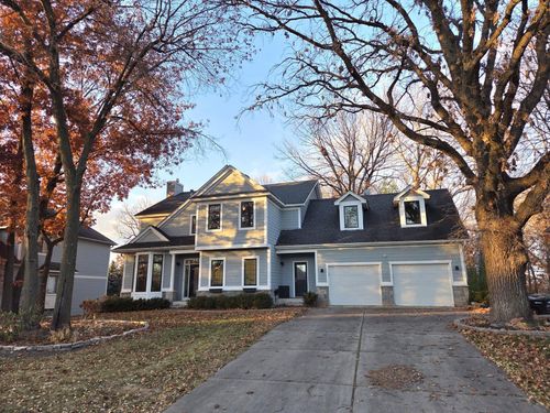 1351 Hunters Rdg, Lino Lakes, MN, 55038-9640 | Card Image