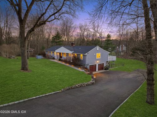 97 Davenport Ridge Ln, Stamford, CT, 06903-5109 | Card Image