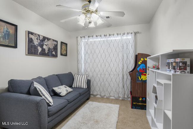 landingloungearea | Image 15