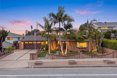 1321 N Puente St, Brea, CA, 92821-2026 | Card Image