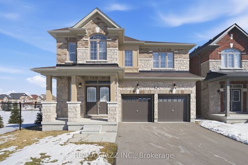 123 Woolacott Lane, Clarington, ON, L1C7H1 | Card Image