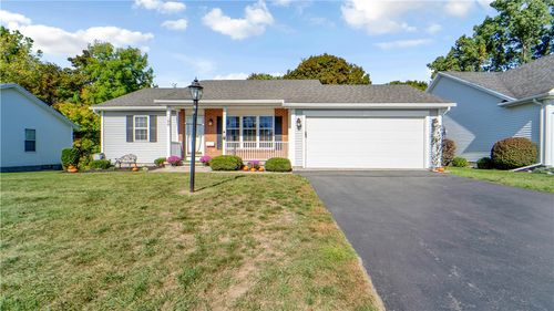 100 Brownstone Ln, Greece, NY, 14615-1530 | Card Image