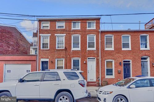 2018 Fountain St, BALTIMORE, MD, 21231-3028 | Card Image