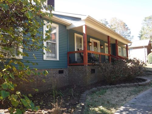 108 Kirkwood Dr, moore, SC, 29369-9712 | Card Image