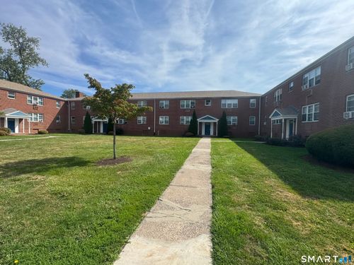 apt-4-752 New Britain Avenue, Hartford, CT, 06106 | Card Image