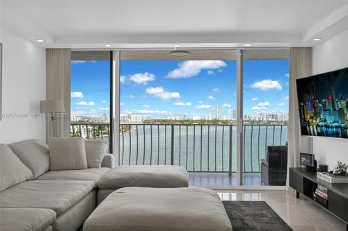 1419-7601 E Treasure Dr, North Bay Village, FL, 33141-4391 | Card Image
