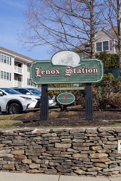 apt-314-1 Lenox St, Norwood, MA, 02062-4285 | Card Image