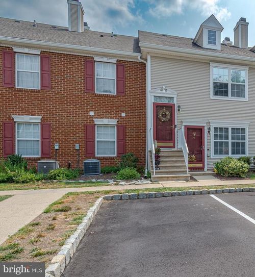 203 Castleton Ct, Pennington, NJ, 08534-1995 | Card Image