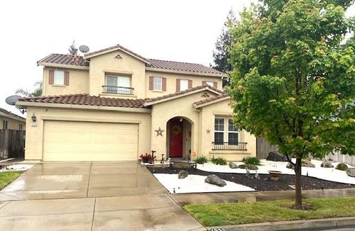1220 E Springer Drive, Turlock, CA, 95382 | Card Image
