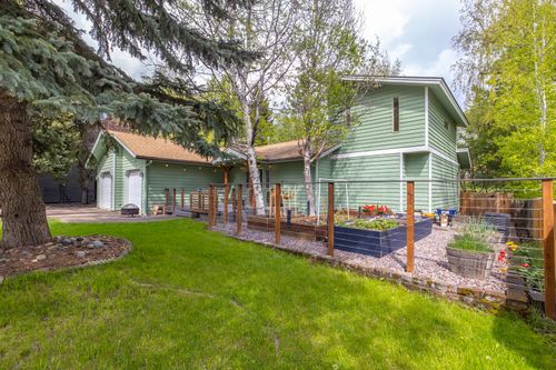 7 Willowbrook Close, Whitefish, MT, 59937-8100 | Card Image