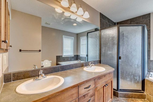 1006 Highland Green Drive Nw, House other with 5 bedrooms, 4 bathrooms and 4 parking in High River AB | Image 20