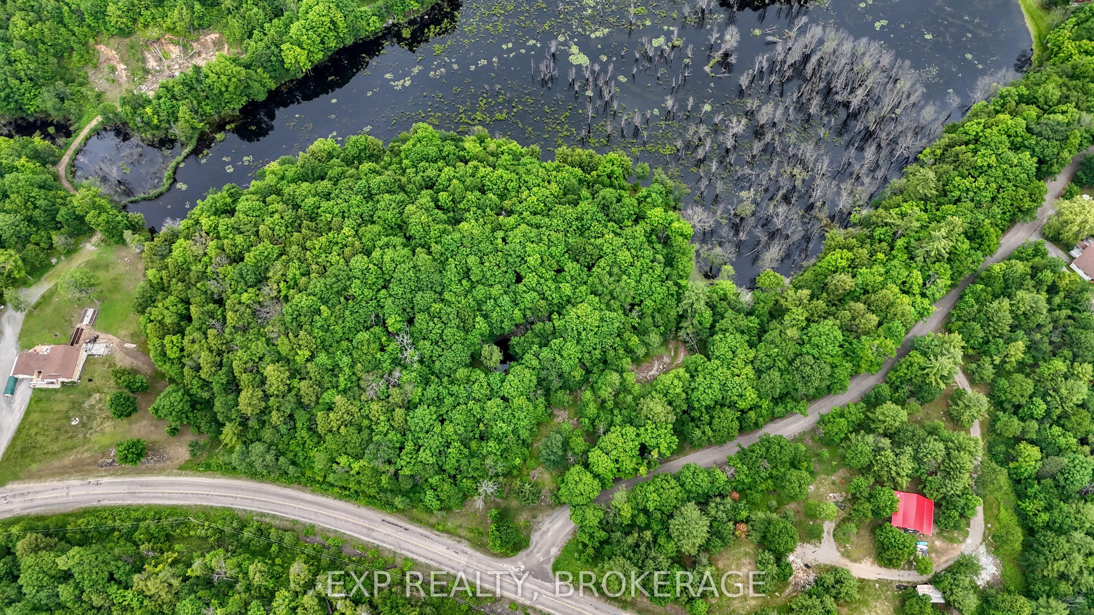 Residential in Frontenac 4
