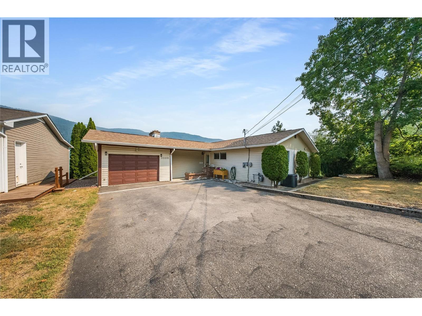 Residential in Castlegar