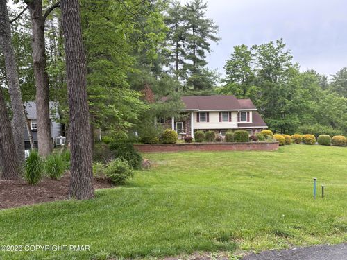 128 Wilbur Bloom Blvd, East Stroudsburg, PA, 18302-8695 | Card Image
