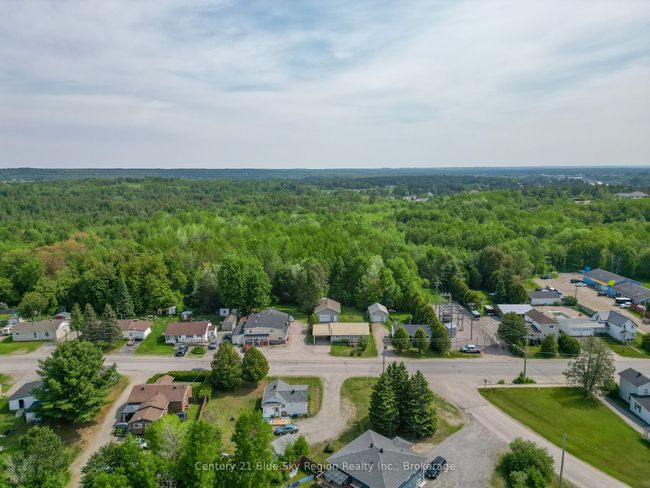 240 Cache Bay Rd, House other with 2 bedrooms, 1 bathrooms and 8 parking in Sturgeon Falls ON | Image 34