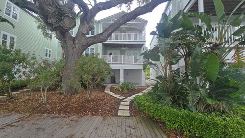 215 18th Ave, INDIAN ROCKS BEACH, FL, 33785-2917 | Card Image