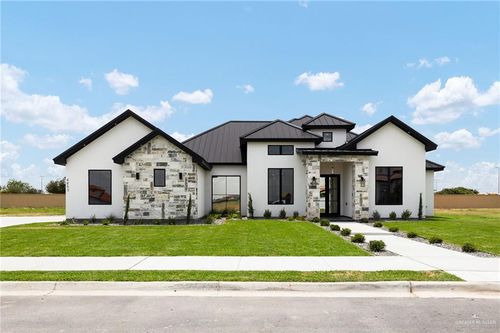 4853 Town Lake Dr, McAllen, TX, 78504-1417 | Card Image