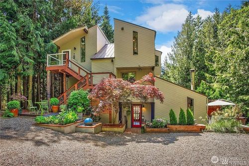 251 Saddle Dr, Port Townsend, WA, 98368-8902 | Card Image