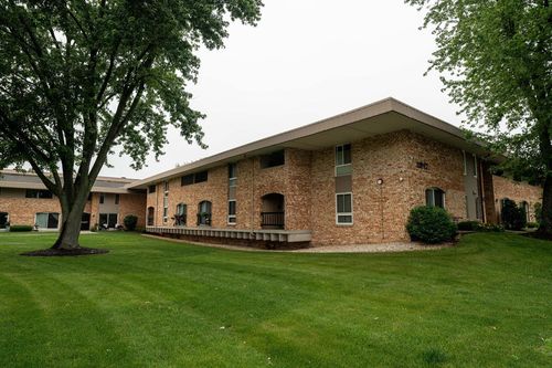 19-11957 W Appleton Avenue, Milwaukee, WI, 53224 | Card Image
