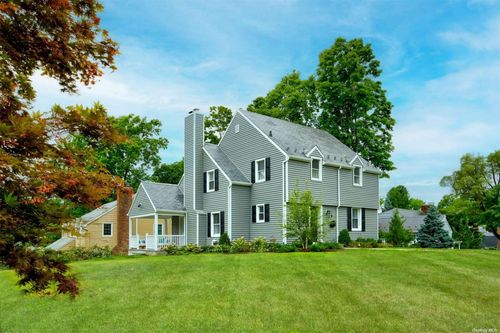 9 Lynn Road, Port Washington, NY, 11050 | Card Image