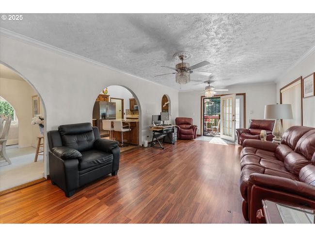 1845 Sw 18 Th Ct, House other with 4 bedrooms, 3 bathrooms and 2 parking in Gresham OR | Image 15
