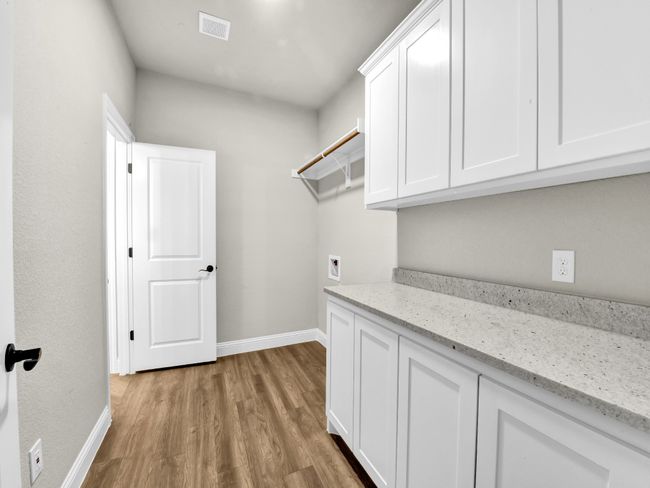 10008 Valley Oak Ct, House other with 4 bedrooms, 2 bathrooms and null parking in Springtown TX | Image 24