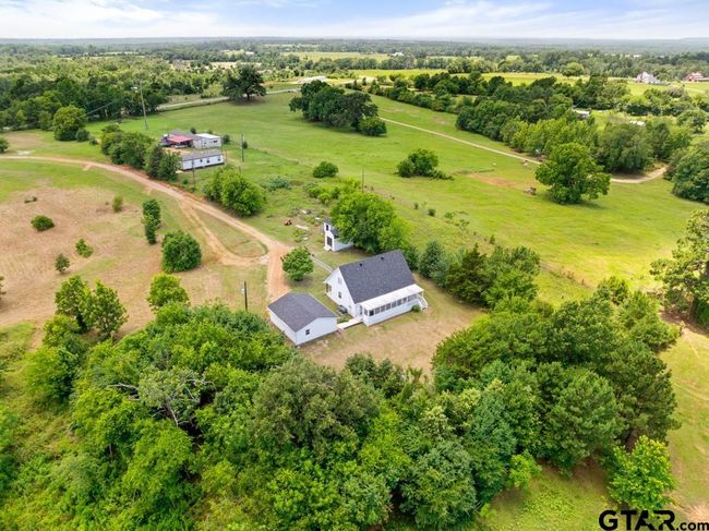 18112 County Road 2142, House other with 3 bedrooms, 3 bathrooms and null parking in Troup TX | Image 44