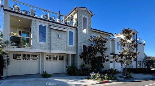 720 Poinsettia Ave, Corona del Mar, CA, 92625-2532 | Card Image
