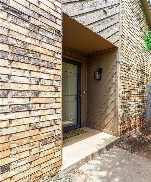 1030 Pruett Drive, Edmond, OK, 73003 | Card Image