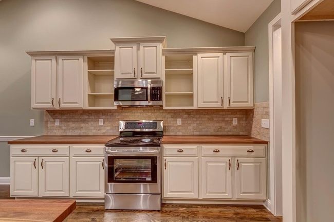 112 Desha Dr, House other with 3 bedrooms, 3 bathrooms and null parking in Cynthiana KY | Image 11