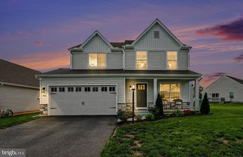 948 W North St, Carlisle, PA, 17013-1746 | Card Image
