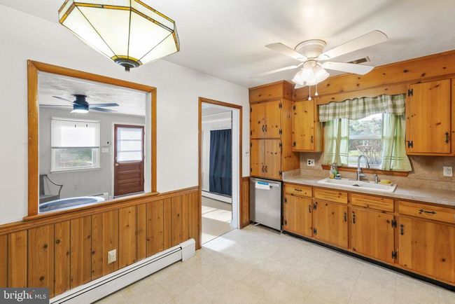 2243 Brucetown Rd, House other with 3 bedrooms, 2 bathrooms and null parking in Clear Brook VA | Image 12