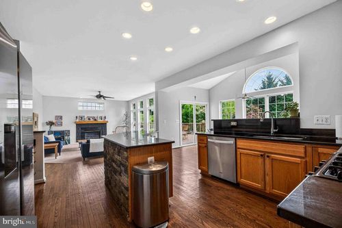 235 Cannon Way, Warrenton, VA, 20186-4316 | Card Image