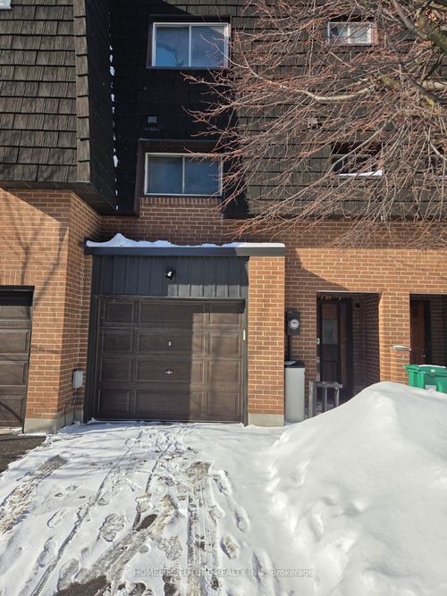 37-4 Darras Court, Brampton, ON, L6T1W7 | Card Image