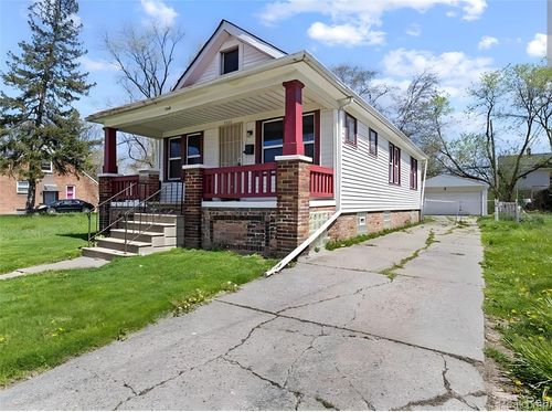 7260 Auburn St, Detroit, MI, 48228-3202 | Card Image
