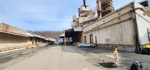 unit-2-2 William Flynn Hwy, Glenshaw, PA, 15116-2637 | Card Image