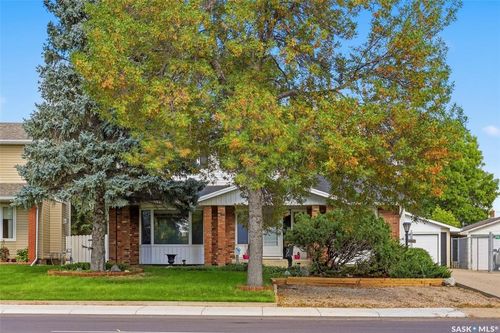 6218 Sherwood Drive, Regina, SK, S4T7G2 | Card Image