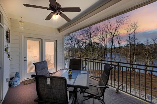 125 Ballard Ln, Santee, SC, 29142-8563 | Card Image