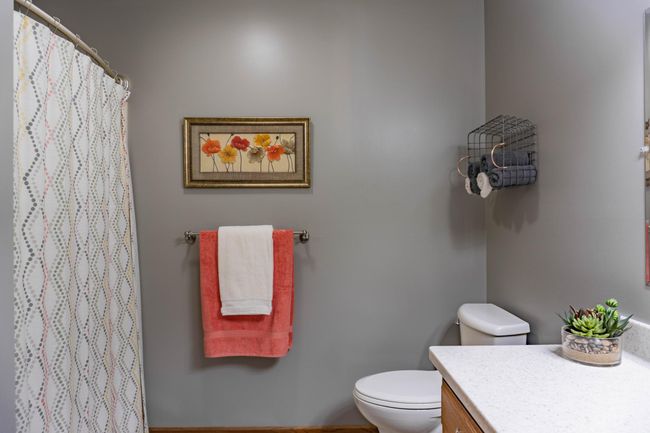 141 Jacob St, House other with 4 bedrooms, 3 bathrooms and null parking in Hamburg MN | Image 39