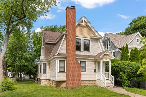 119 S Ellsworth St, Naperville, IL, 60540-4921 | Card Image