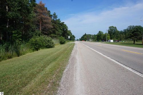 00 E Huron Rd, Au Gres, MI, 48703 | Card Image