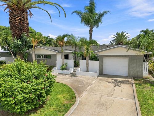 243 3rd St W, TIERRA VERDE, FL, 33715-1718 | Card Image
