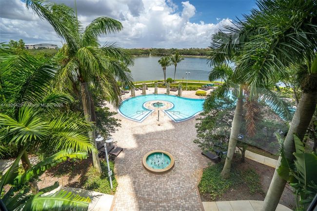 APT-1603N - 2641 N Flamingo Rd, Condo with 2 bedrooms, 2 bathrooms and null parking in Sunrise FL | Image 35