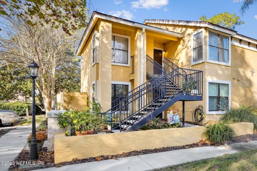 831 Shoreline Cir, Ponte Vedra Beach, FL, 32082-2740 | Card Image