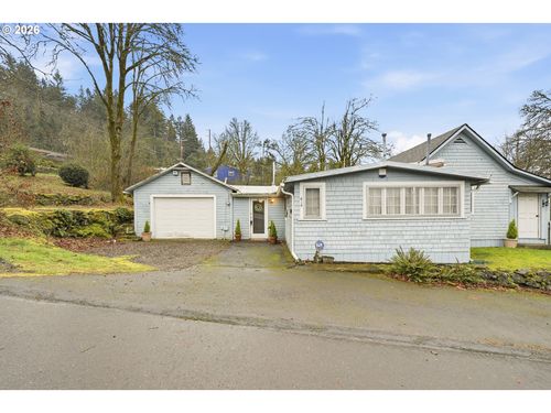 414 S 2nd St, Oregon City, OR, 97045-2904 | Card Image